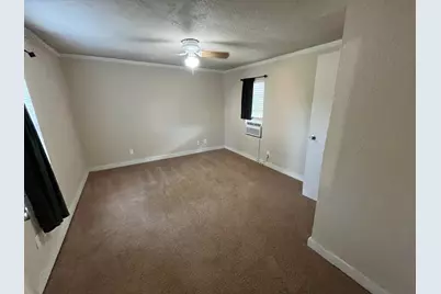 8512 Raymond Avenue, White Settlement, TX 76108 - Photo 13