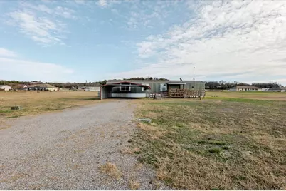 126 Starry Sky Court, Springtown, TX 76082 - Photo 29