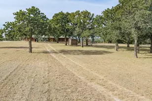 12116 E Fm 174, Bowie, TX 76230 - Photo 37