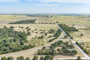 12116 E Fm 174, Bowie, TX 76230 - Photo 35