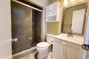 4130 Santa Barbara Dr, Dallas, TX 75214 - Photo 17