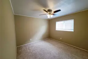 4130 Santa Barbara Dr, Dallas, TX 75214 - Photo 19