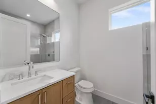 1926 Nomas St, Dallas, TX 75212 - Photo 35