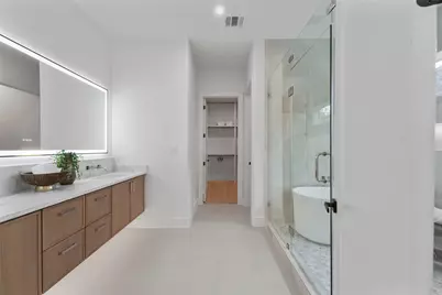 1926 Nomas Street, Dallas, TX 75212 - Photo 19