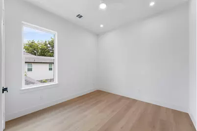 1926 Nomas Street, Dallas, TX 75212 - Photo 33