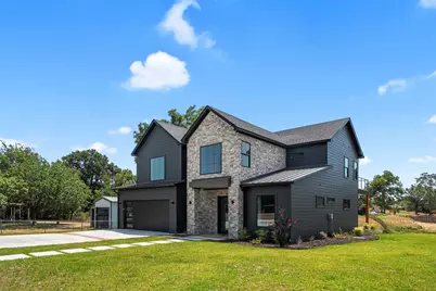 219 Autumn Wood Trail, Gun Barrel City, TX 75156 - Photo 3