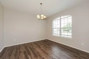 2410 Windcastle Dr, Mansfield, TX 76063 - Photo 9