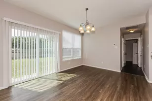2410 Windcastle Dr, Mansfield, TX 76063 - Photo 11