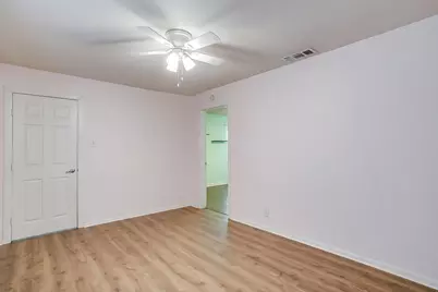 4713 Kilpatrick Avenue, Fort Worth, TX 76107 - Photo 17