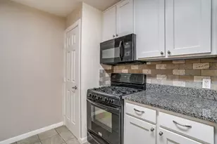 4713 Kilpatrick Ave, Fort Worth, TX 76107 - Photo 9