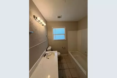 6413 Lambeth Lane, Fort Worth, TX 76112 - Photo 11