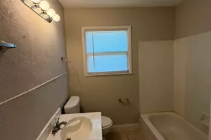 6413 Lambeth Ln, Fort Worth, TX 76112 - Photo 11