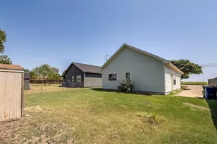 334 Peters St, Waxahachie, TX 75165 - Photo 19