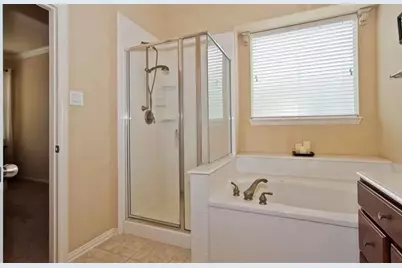 14717 Eaglemont Drive, Little Elm, TX 75068 - Photo 13