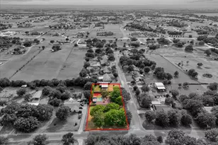140 Towne W Dr, Lorena, TX 76655 - Photo 37