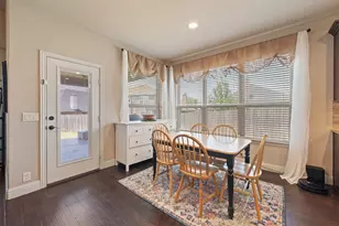 1112 Cardinal Ridge Rd, Burleson, TX 76028 - Photo 9
