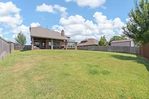 1112 Cardinal Ridge Rd, Burleson, TX 76028 - Photo 29