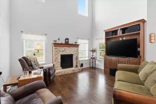 7200 Courtney Dr, Azle, TX 76020 - Photo 5
