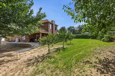 7200 Courtney Drive, Azle, TX 76020 - Photo 19