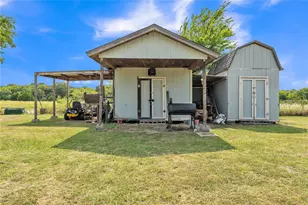 5156 County Rd 304, Grandview, TX 76050 - Photo 29
