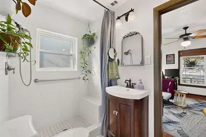 1732 S Edgefield Avenue, Dallas, TX 75224 - Photo 13