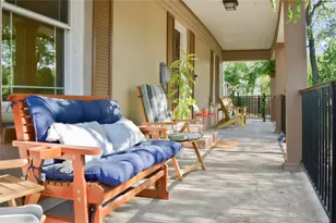 1732 S Edgefield Ave, Dallas, TX 75224 - Photo 23