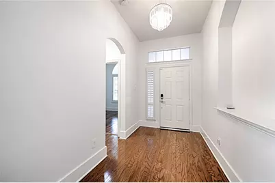 9718 Wolf Creek Drive, Irving, TX 75063 - Photo 3