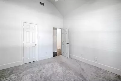 9718 Wolf Creek Drive, Irving, TX 75063 - Photo 25