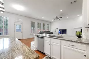 9718 Wolf Creek Dr, Irving, TX 75063 - Photo 15