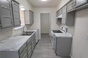 216 Tejas Dr, Glenn Heights, TX 75154 - Photo 3