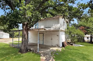 1012 W 12th St, Cisco, TX 76437 - Photo 21