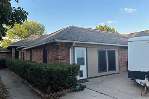 1107 W Sharpshire Dr, Waxahachie, TX 75165 - Photo 3