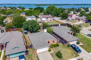 525 Port O'Conner Dr, Little Elm, TX 75068 - Photo 27