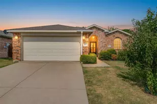 525 Port O'Conner Dr, Little Elm, TX 75068 - Photo 1