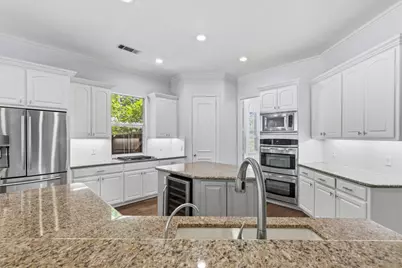 115 Bristol Court, Coppell, TX 75019 - Photo 13