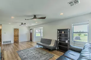 325 Grassy Wy, Elm Mott, TX 76640 - Photo 9