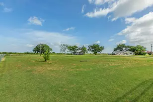 325 Grassy Wy, Elm Mott, TX 76640 - Photo 27
