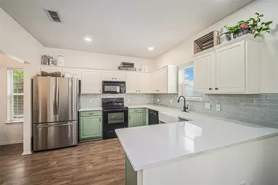 9600 Fox Hill Drive, Fort Worth, TX 76131 - Photo 9