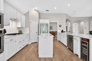 7208 Tour Trail, Benbrook, TX 76126 - Photo 17