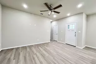 3501 E Renfro St, Burleson, TX 76028 - Photo 9