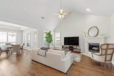 4456 Tall Knight Lane, Carrollton, TX 75010 - Photo 9