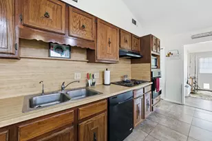 3904 Winding Way, Granbury, TX 76049 - Photo 17