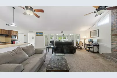 3904 Winding Way, Granbury, TX 76049 - Photo 11
