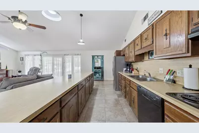 3904 Winding Way, Granbury, TX 76049 - Photo 19