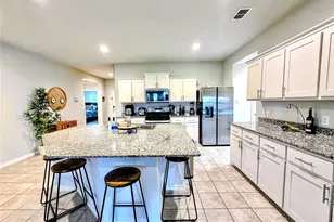 16628 Hay Vly Dr, Justin, TX 76247 - Photo 5