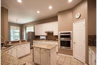 1409 Pearl River Drive, Flower Mound, TX 75028 - Photo 9