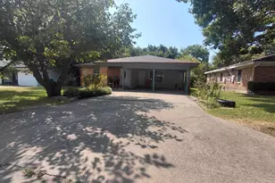 1528 E King St, Sherman, TX 75090 - Photo 11
