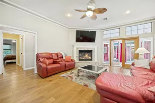 1925 Highland Park Cir, Denton, TX 76205 - Photo 5