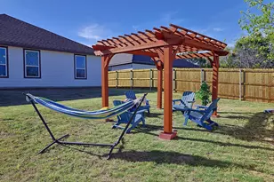 2415 Beverly Dr, Granbury, TX 76048 - Photo 19