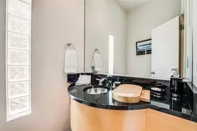 4026 Travis Street #C, Dallas, TX 75204 - Photo 17